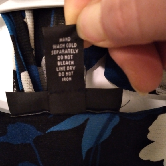 i.n.c dressy blouse - Picture 2 of 5